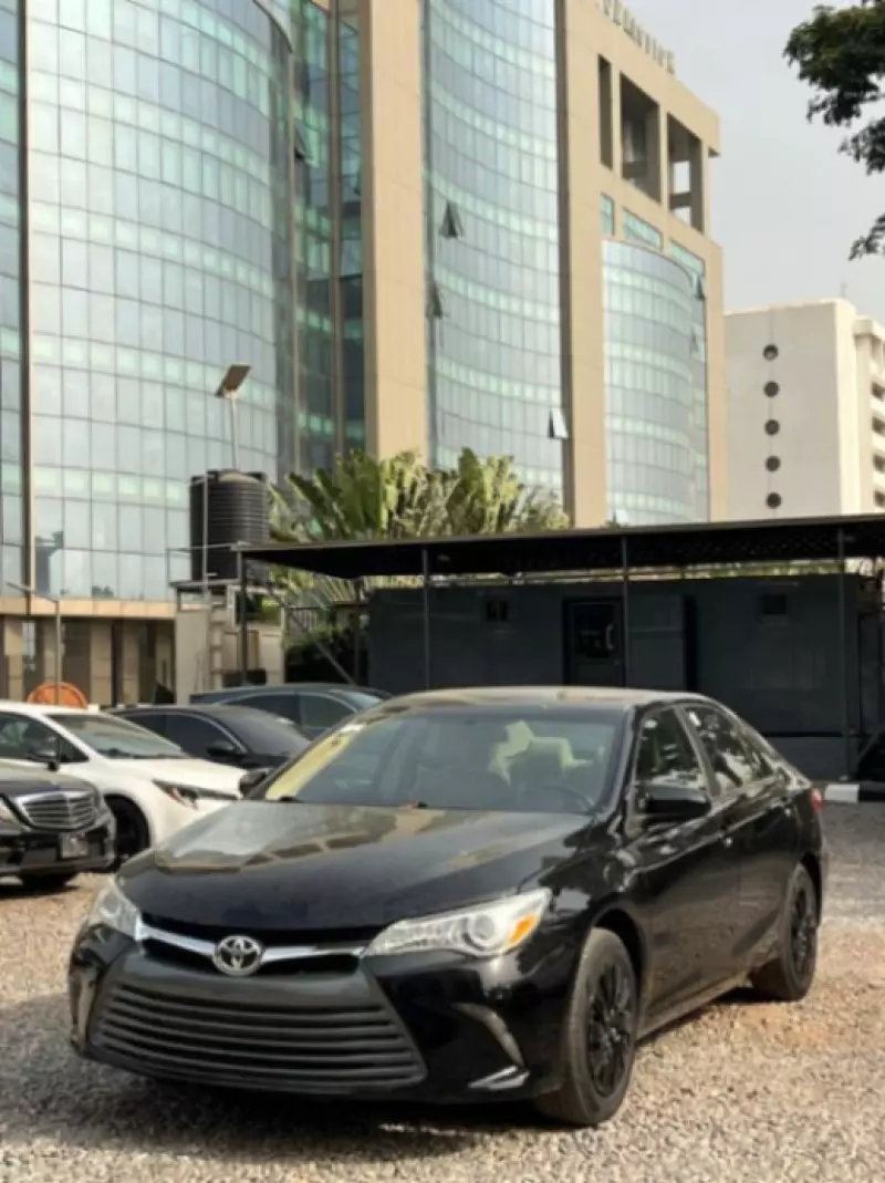 Toyota Camry   - 2015