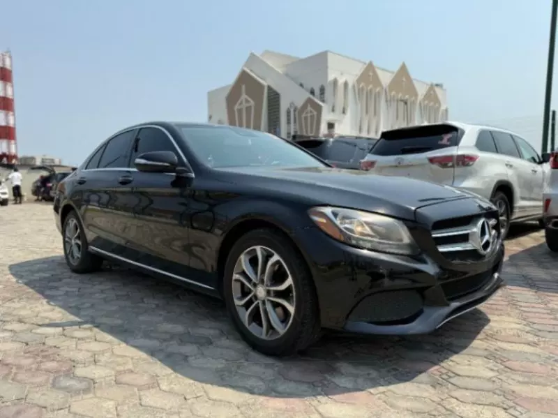 Mercedes-Benz C 300   - 2016