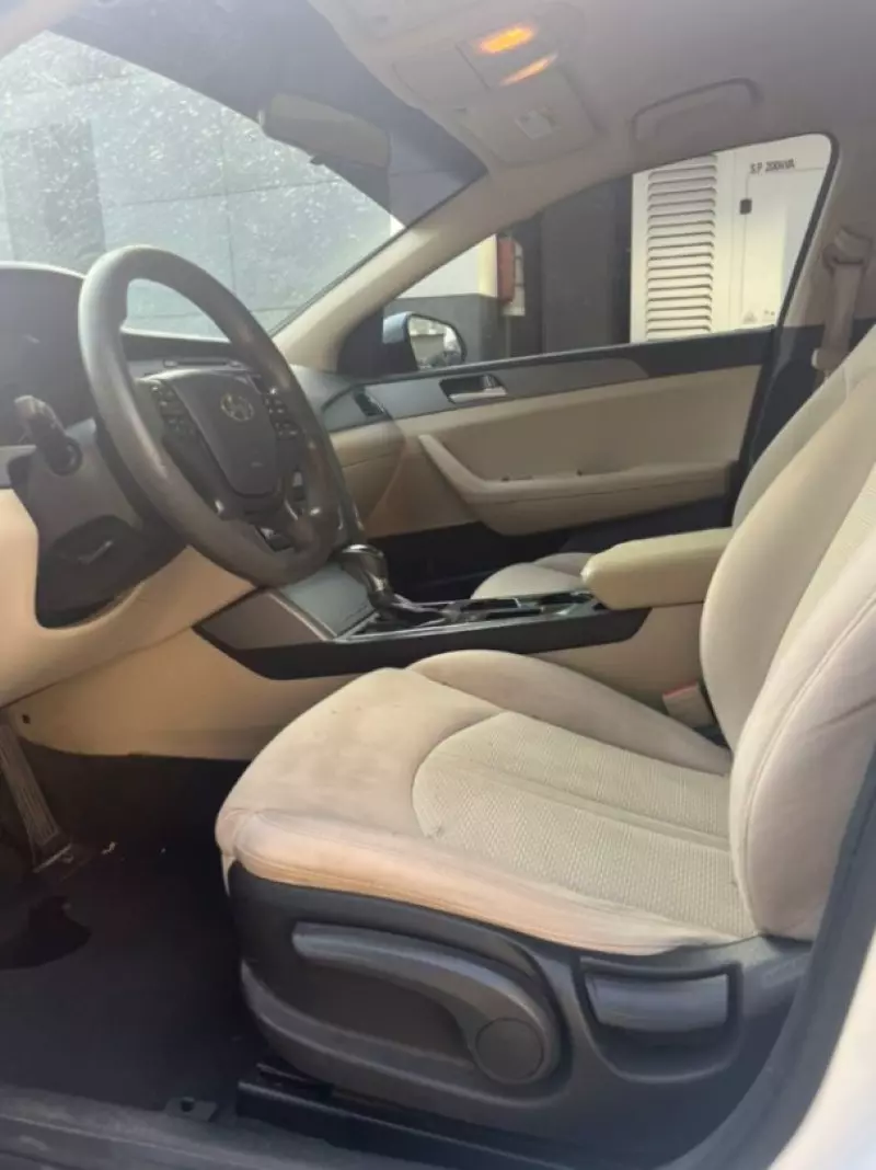 Hyundai Sonata   - 2015