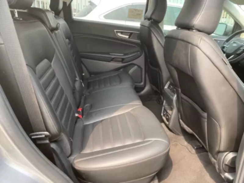 Ford Edge   - 2022