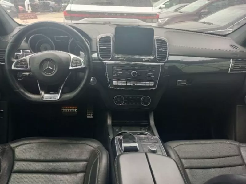 Mercedes-Benz GLE 63 AMG   - 2017