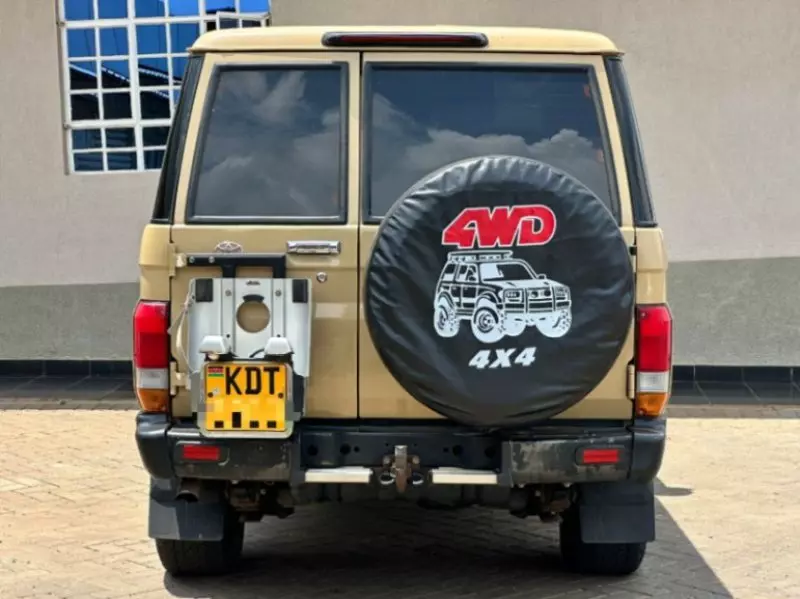 Toyota Landcruiser   - 2018