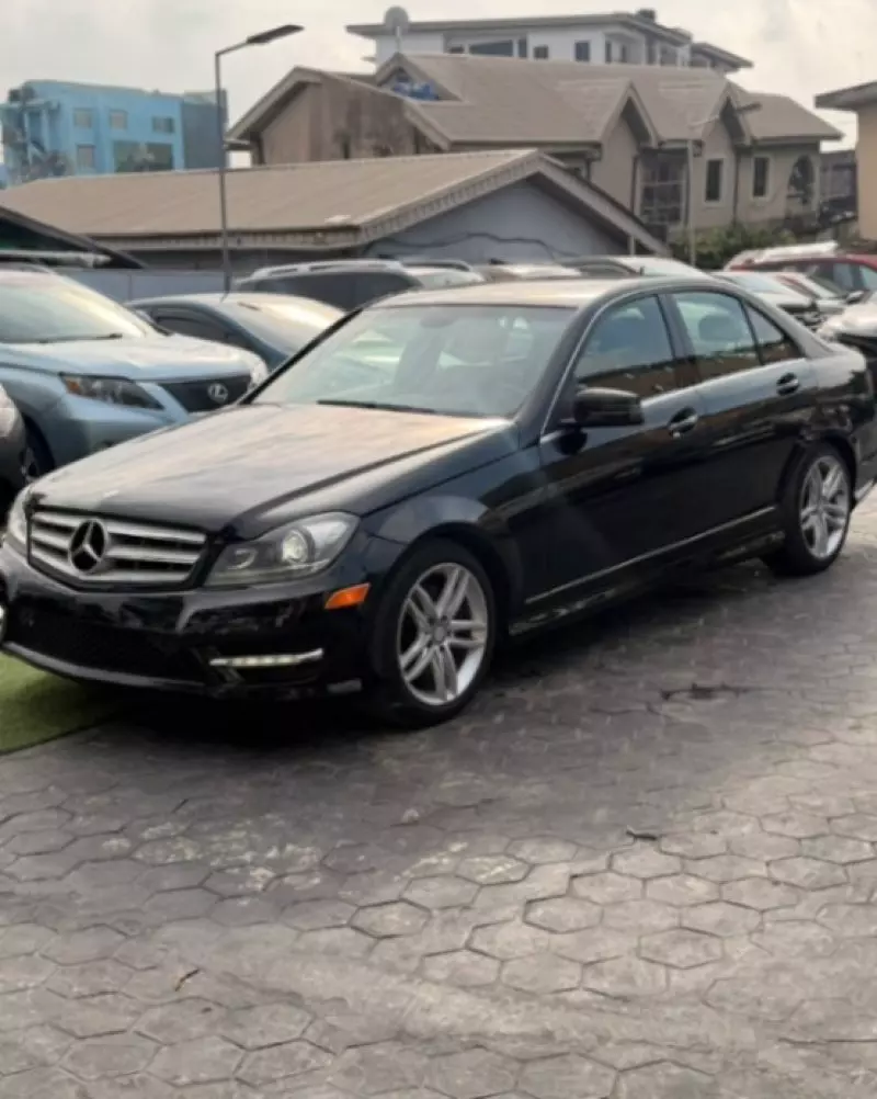 Mercedes-Benz C-Class   - 2013