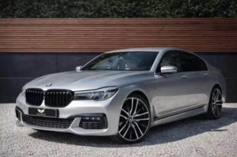 BMW 740   - 2019