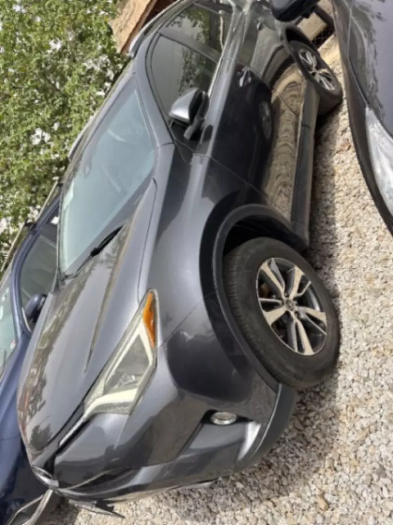 Toyota RAV 4   - 2017