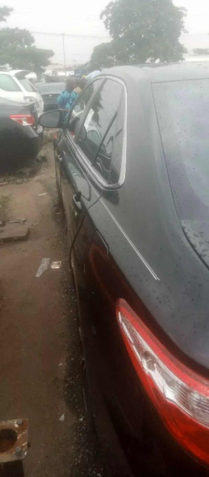 Toyota Camry   - 2015