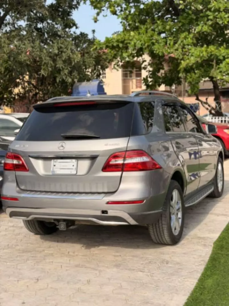 Mercedes-Benz ML-Class   - 2015
