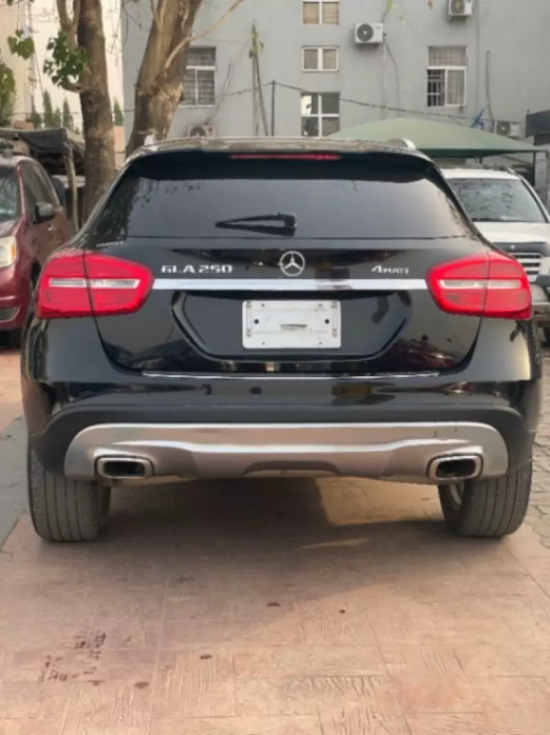 Mercedes-Benz GLA 250   - 2016