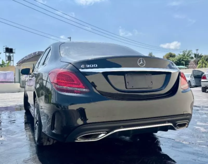 Mercedes-Benz C 300   - 2019