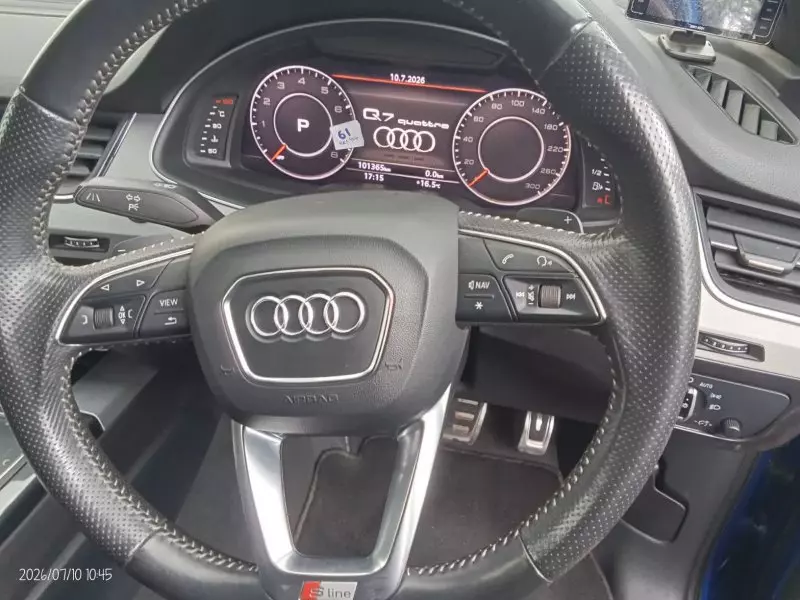 Audi Q7   - 2016