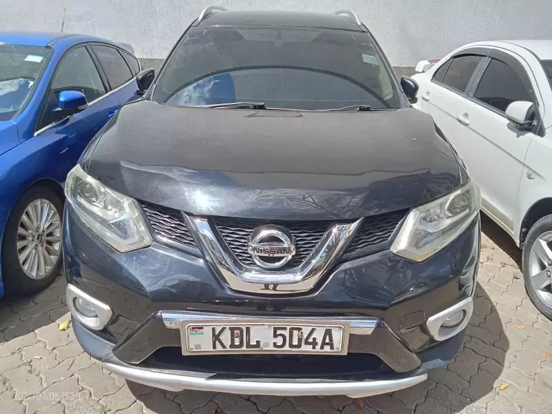 Nissan X-Trail   - 2014