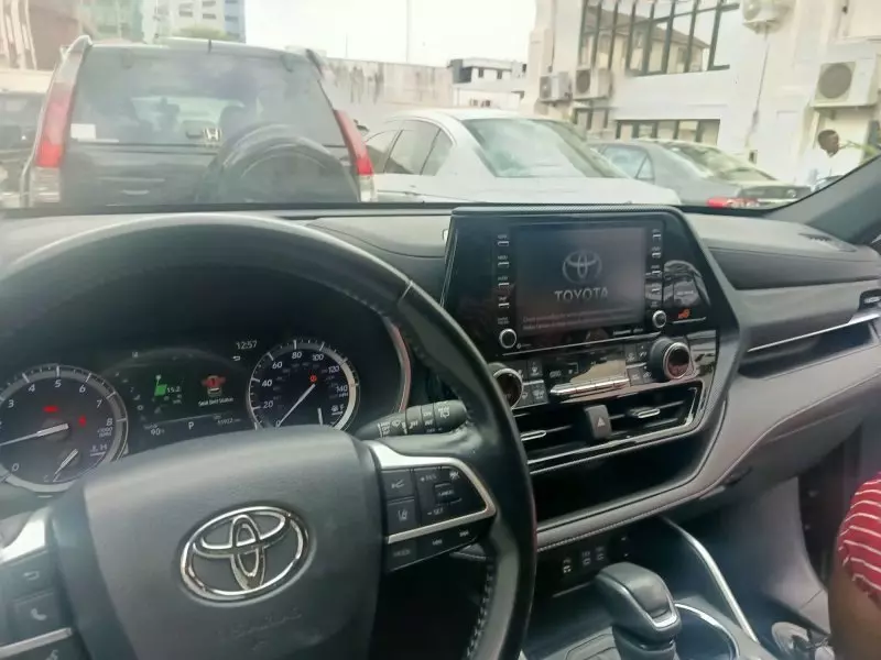 TOYOTA Highlander   - 2022