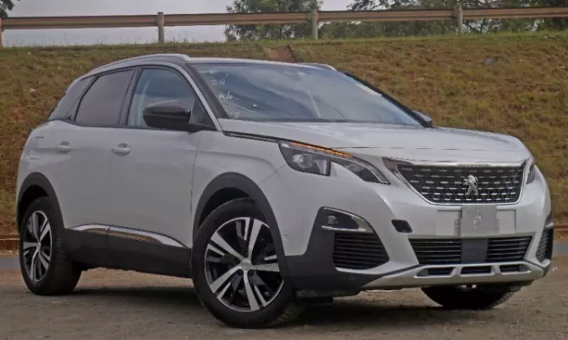 Peugeot 3008   - 2018