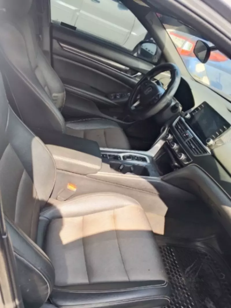 Honda Accord   - 2019