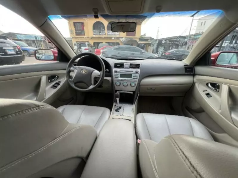Toyota Camry - 2008