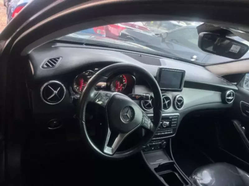 Mercedes-Benz GLA 250   - 2015
