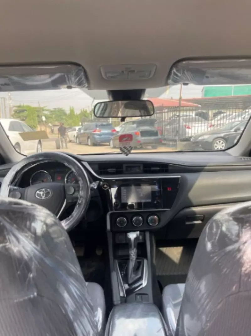 Toyota Corolla   - 2018