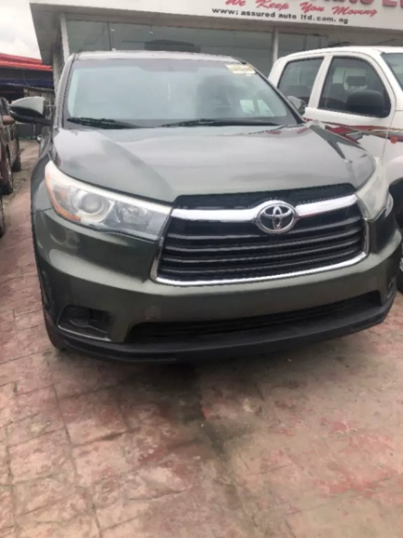 Toyota Highlander   - 2009