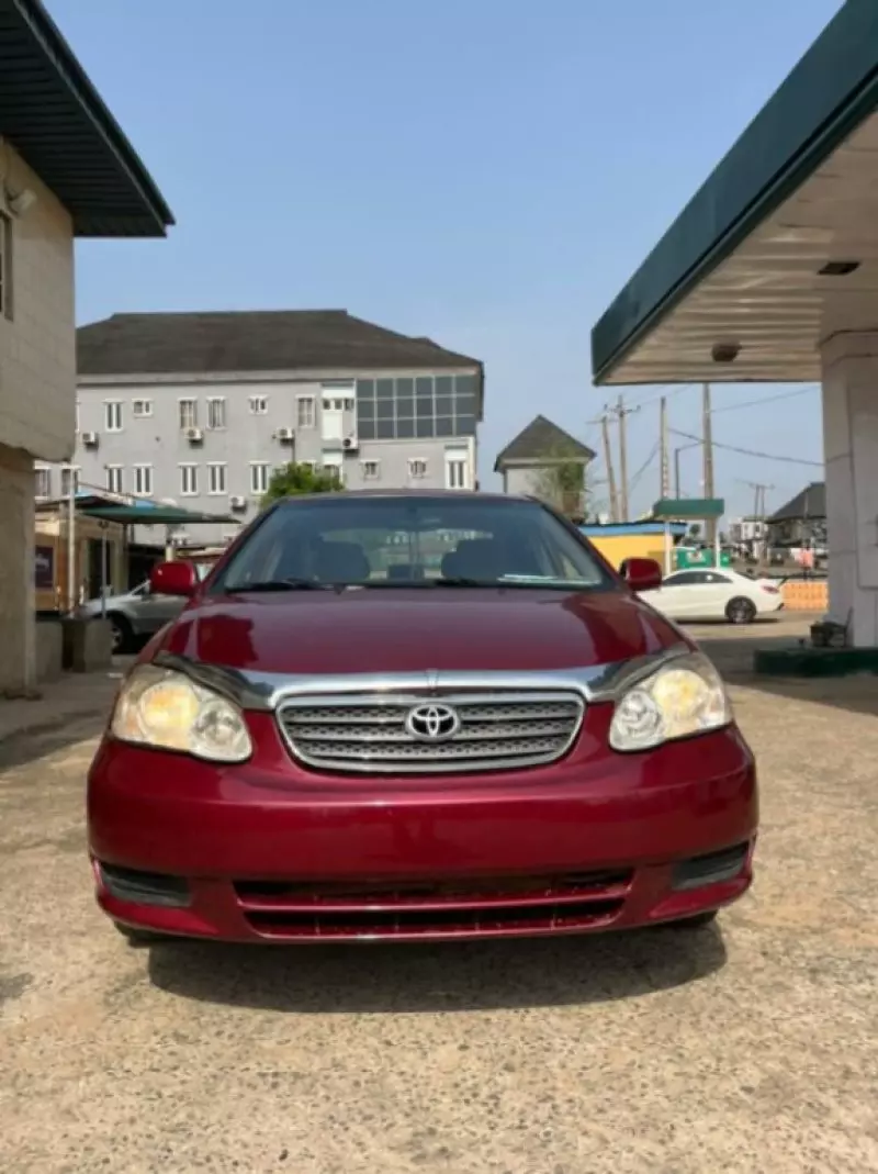 Toyota Corolla   - 2008