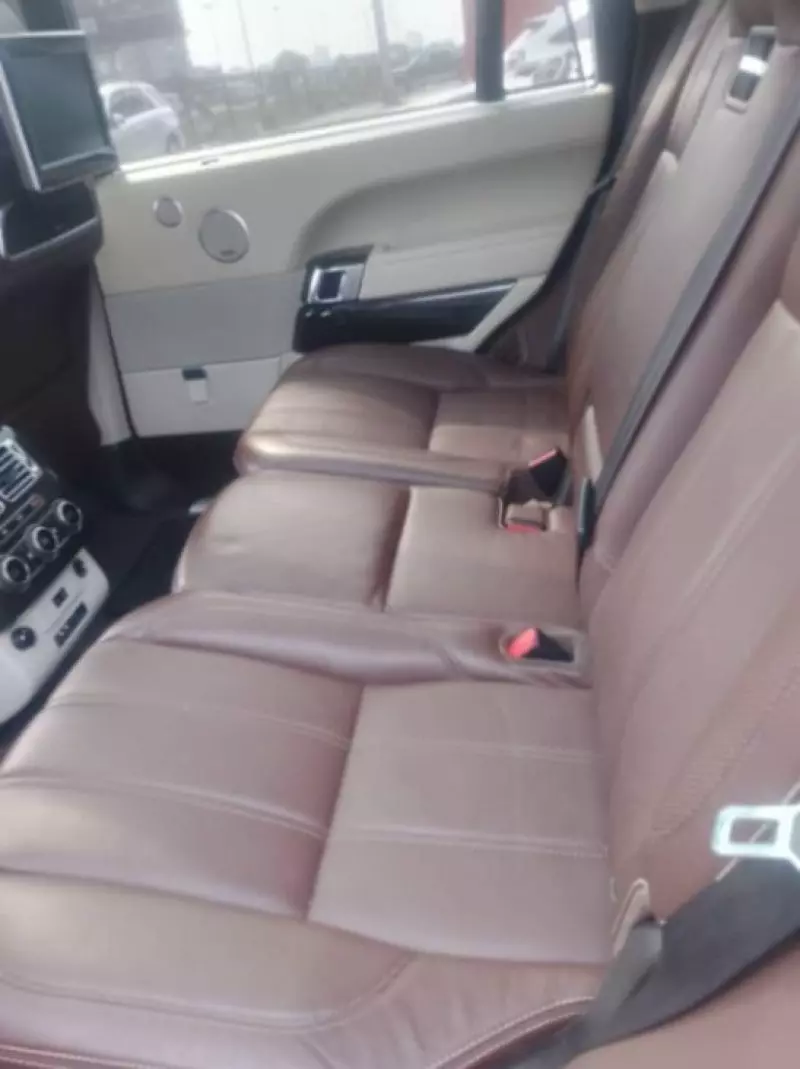 Land Rover Range Rover   - 2015