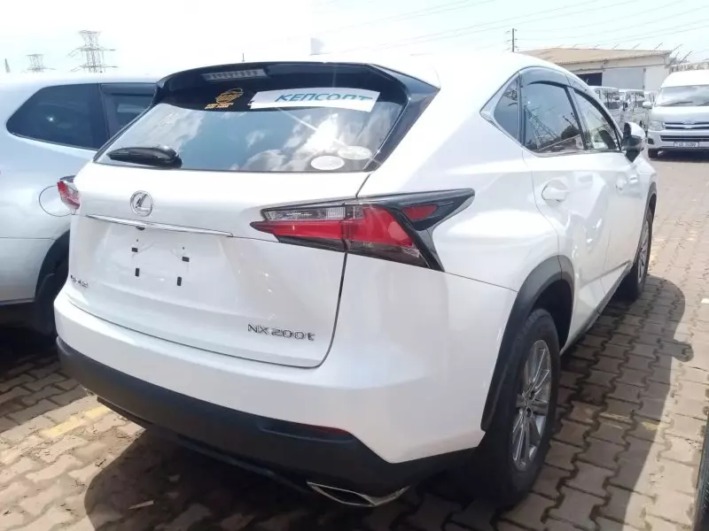 Lexus NX 200T   - 2016