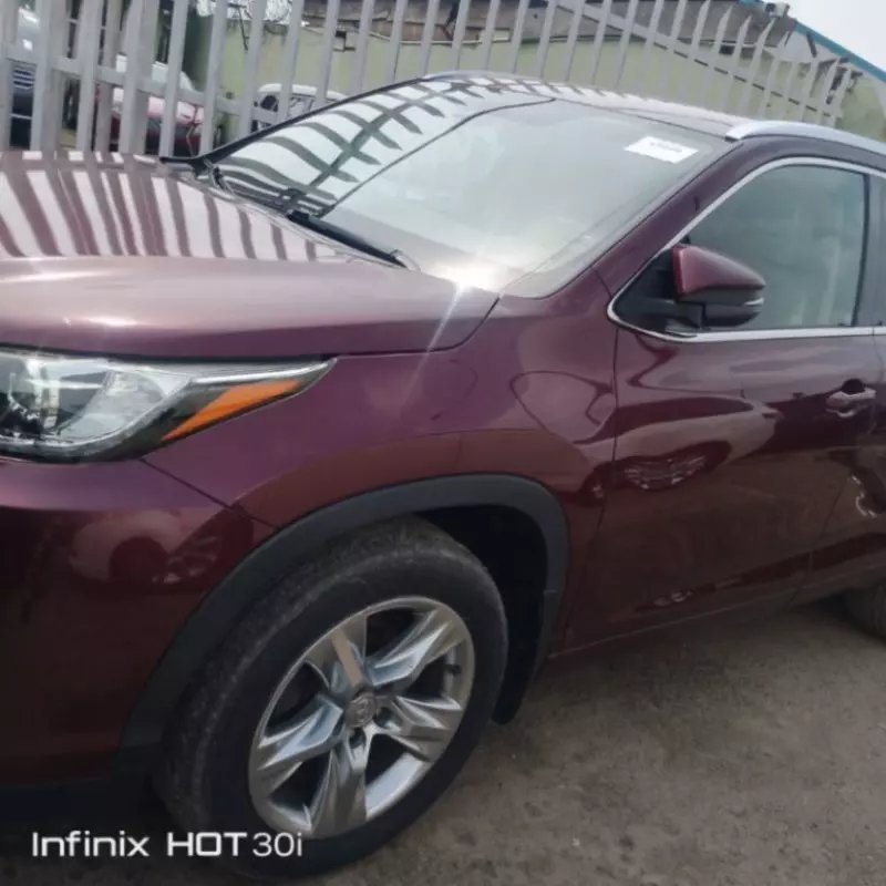 Toyota Highlander - 2014
