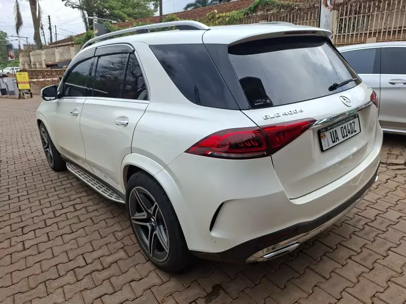Mercedes-Benz GLE 400   - 2019