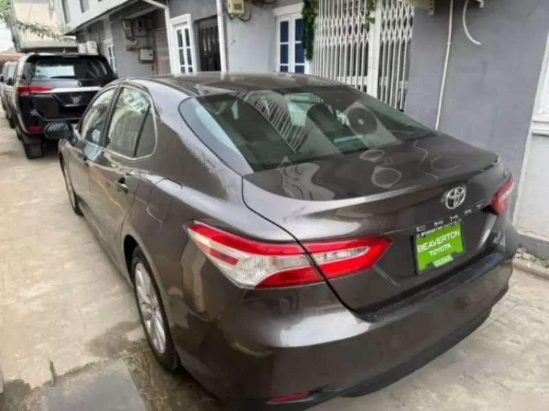 TOYOTA Camry   - 2018