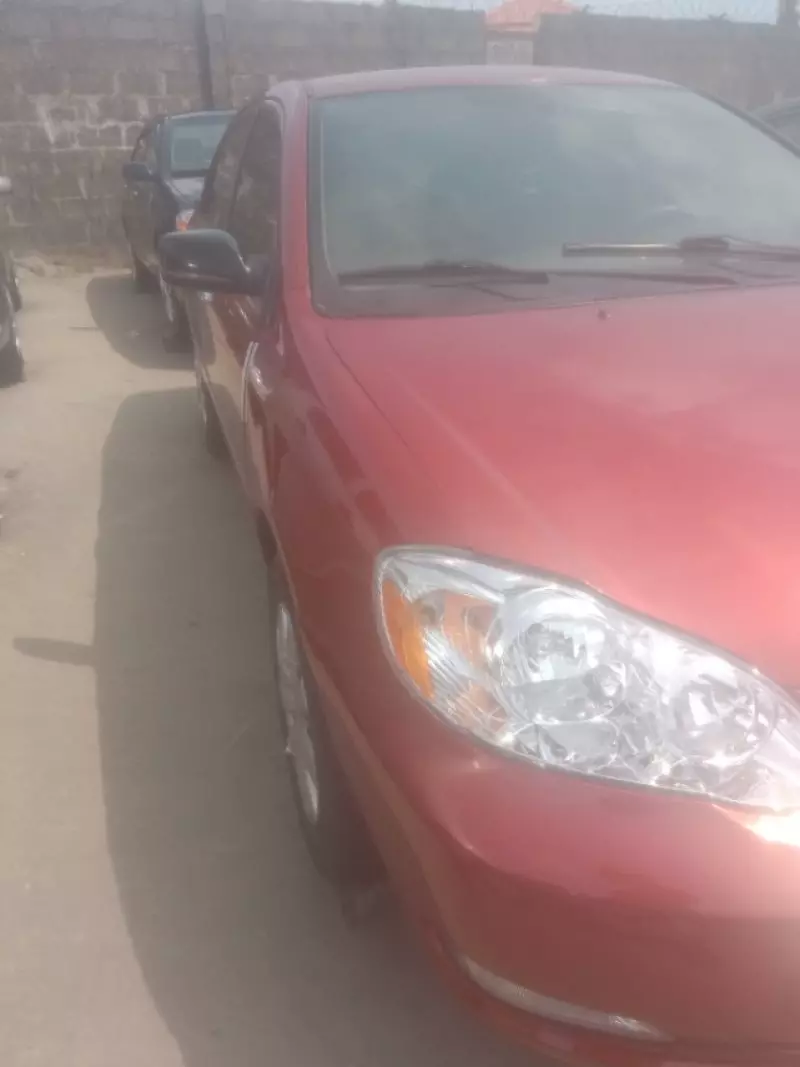 Toyota Corolla   - 2006