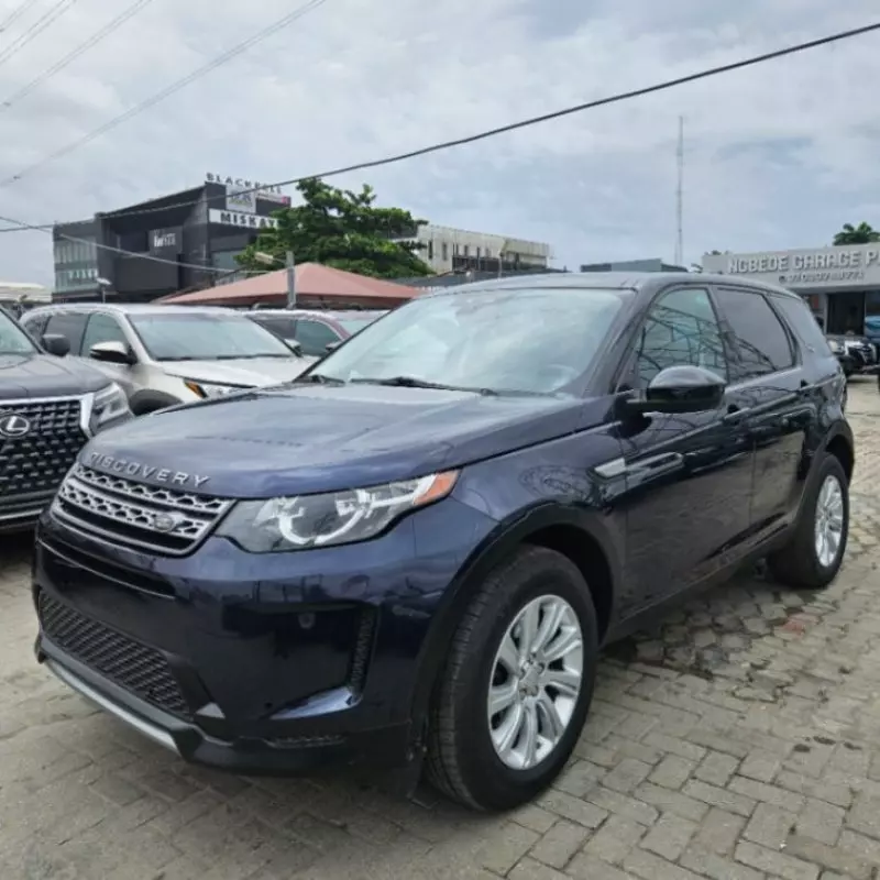 Land Rover Discovery Sport   - 2016
