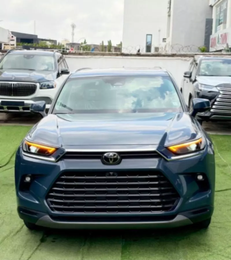 TOYOTA Grand Highlander   - 2024