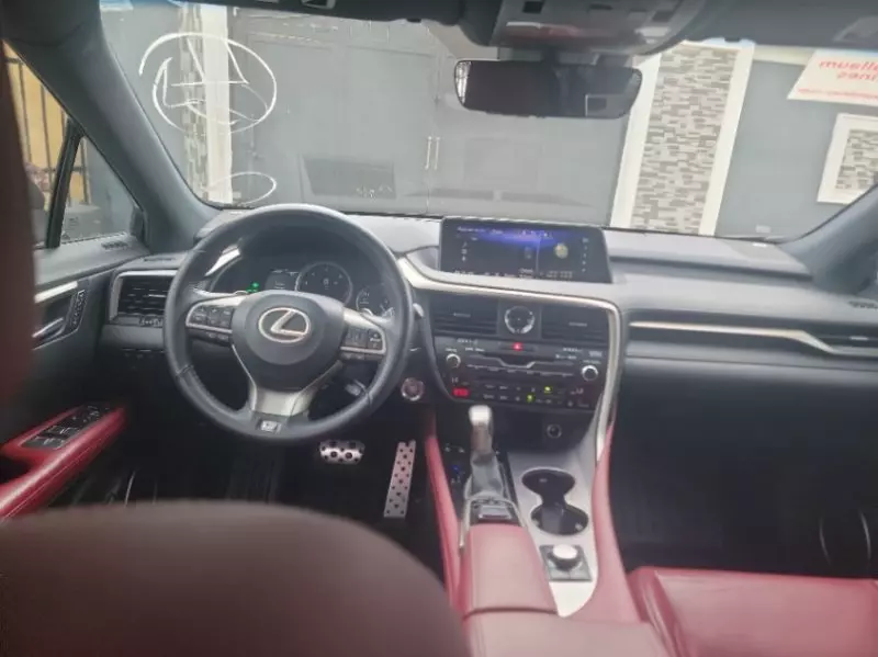 Lexus RX   - 2018