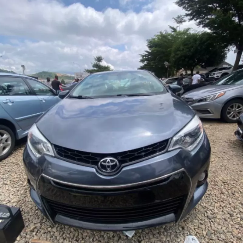 TOYOTA corolla   - 2015