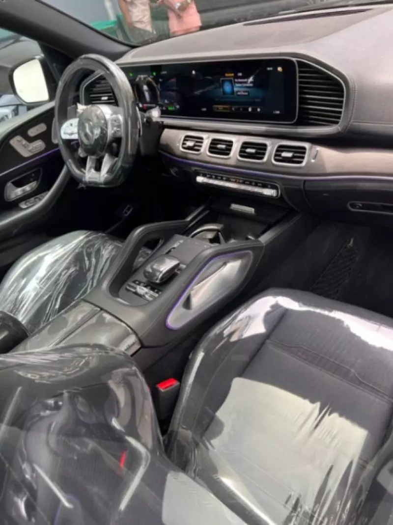 Mercedes-Benz GLE-Class   - 2021