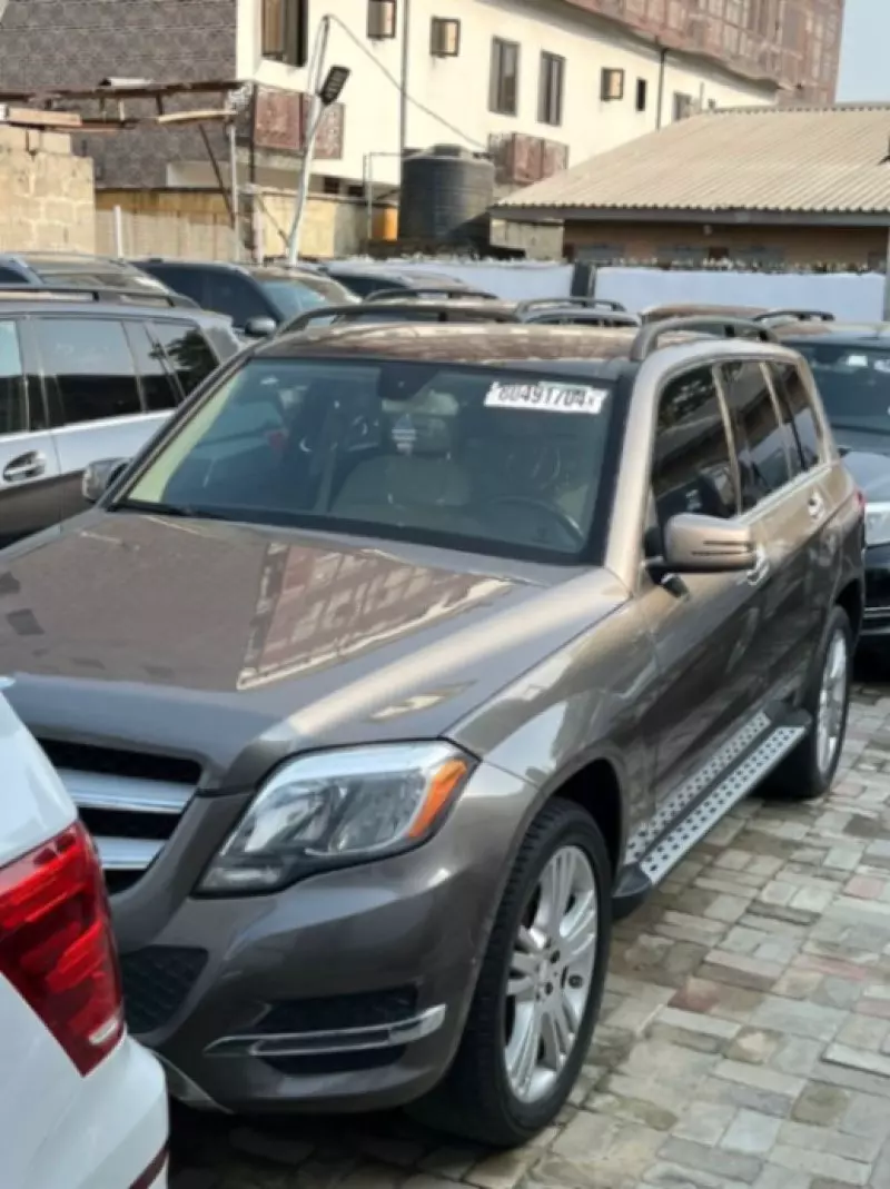 Mercedes-Benz GLK 350   - 2015