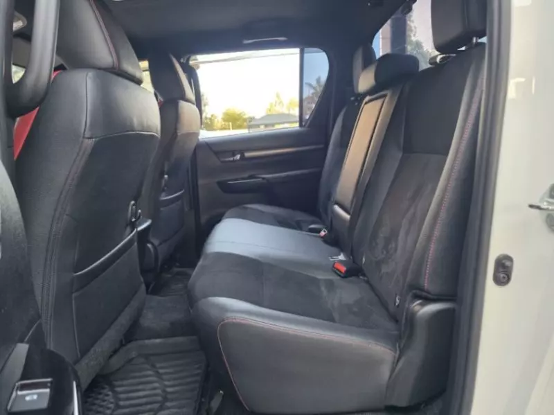 TOYOTA Hilux - 2022