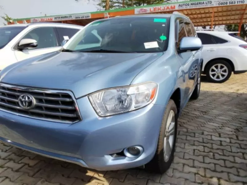 Toyota Highlander   - 2009