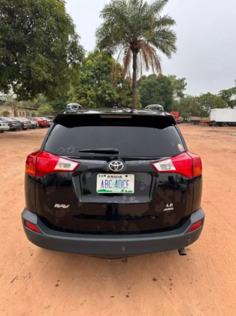 Toyota RAV4   - 2011