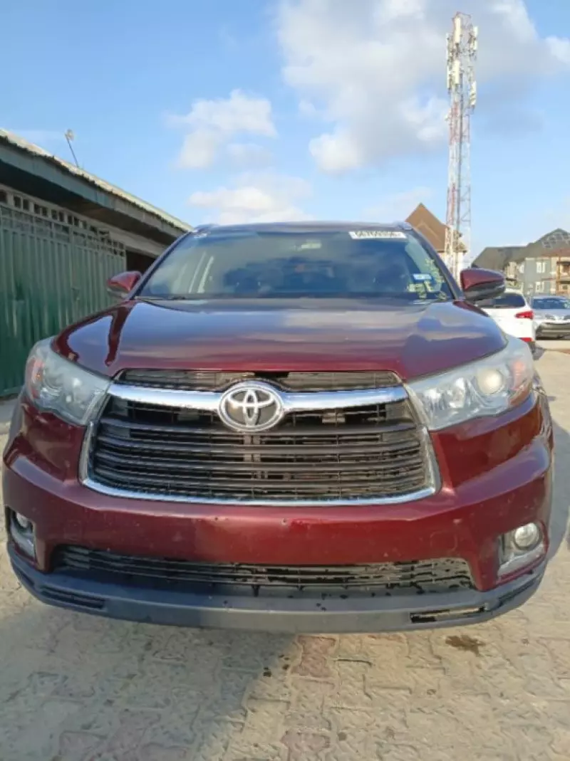 TOYOTA Highlander   - 2014