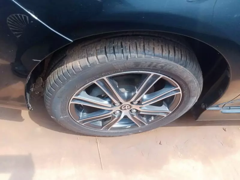 Toyota Fielder hybrid    - 2016