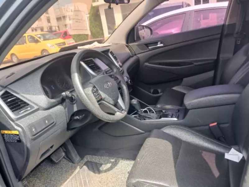 Hyundai Tucson   - 2016