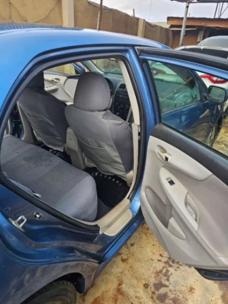 Toyota Corolla   - 2013