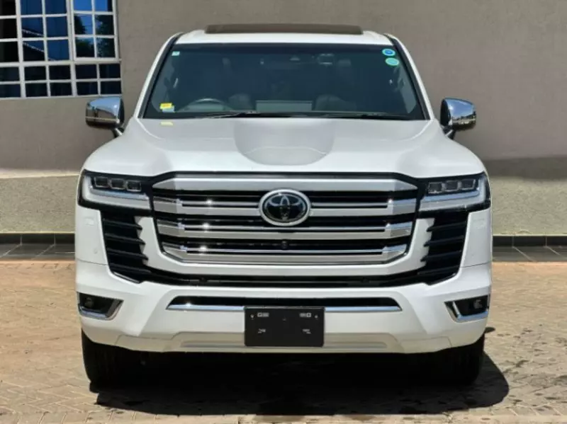 Toyota LAND CRUISER 300 LC300   - 2022