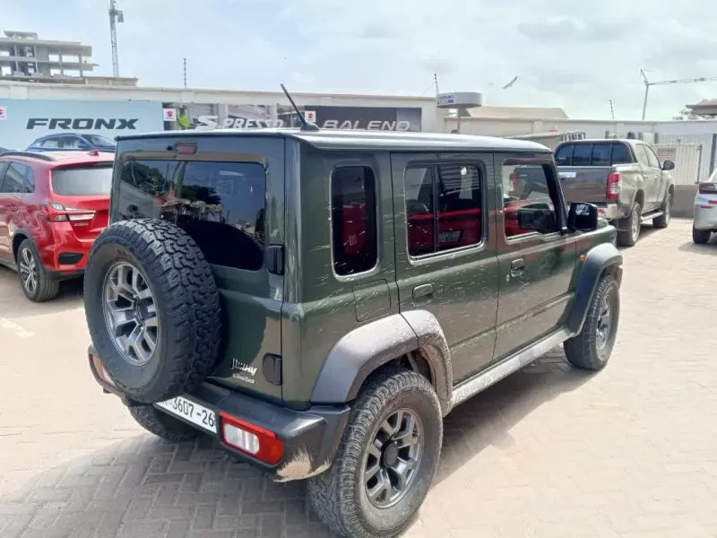 SUZUKI Jimny - 2025
