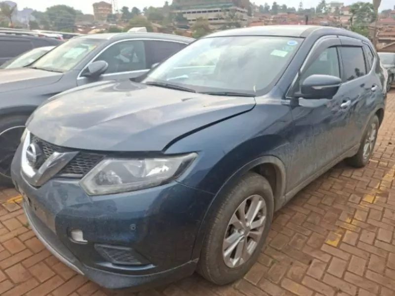 Nissan X-Trail - 2014