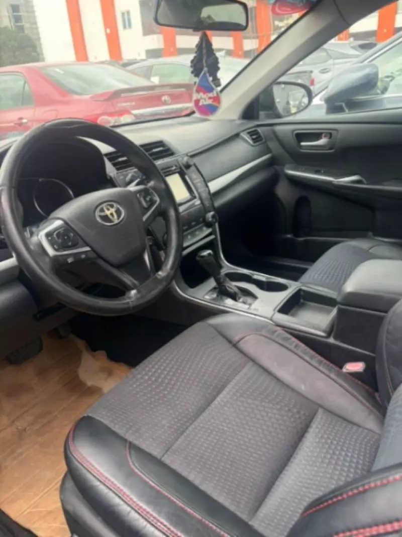 TOYOTA Camry   - 2015