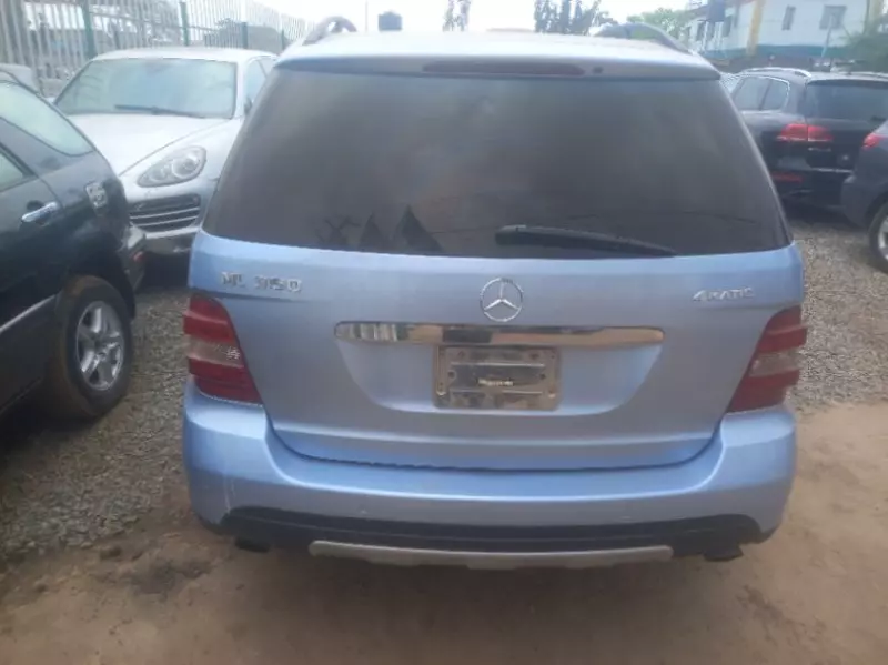 Mercedes-Benz ML 350   - 2006