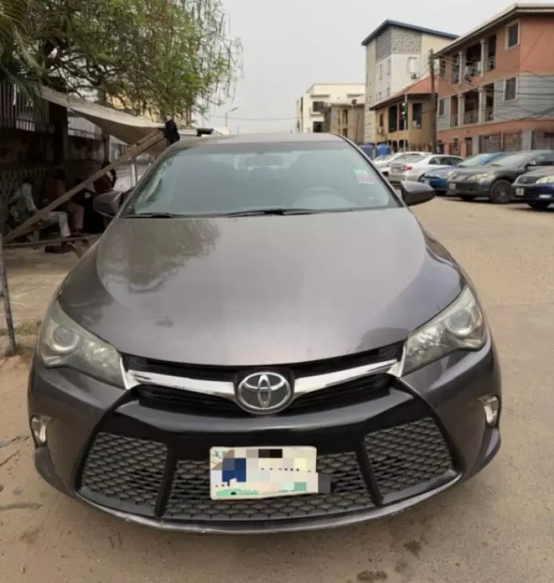 TOYOTA Camry   - 2015