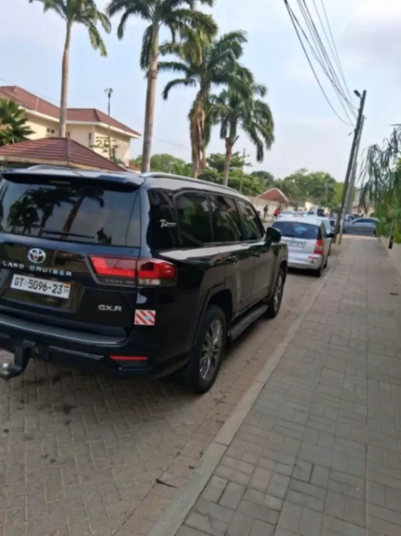 Toyota Landcruiser   - 2022