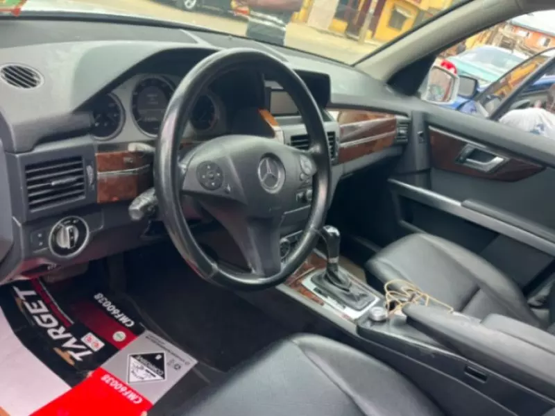 Mercedes-Benz GLK 350 - 2012